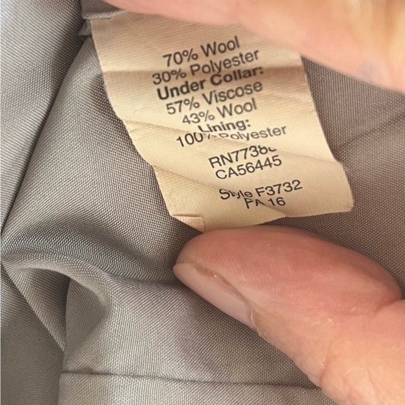 J. Crew Suit Wool blend sleek Size 4 Petite Black Blazer - Picture 7 of 8